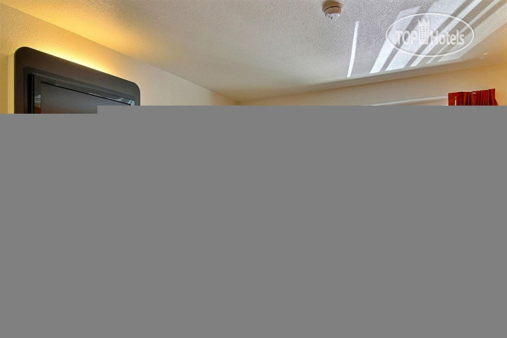 New photos from tourists Motel 6 Santa Barbara-Carpinteria South 2*