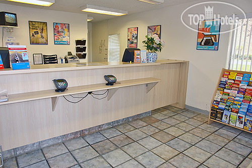New photos from tourists Motel 6 Palm Springs-Rancho Mirage 2*
