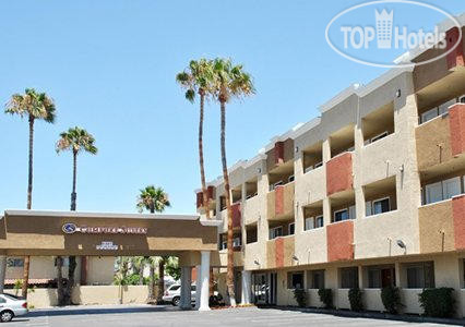 Hotelier's photos Comfort Suites Huntington Beach 2*