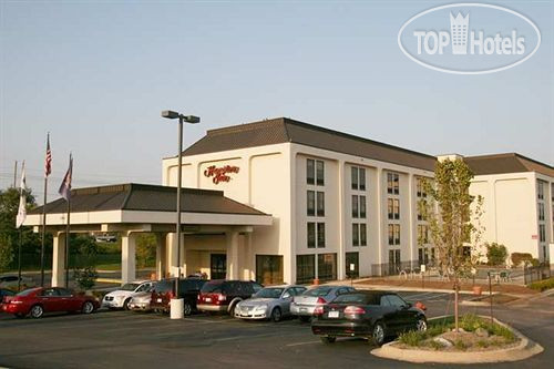 Фото Hampton Inn Detroit/Northville