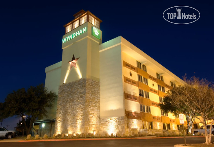 Photos Wyndham Garden Austin