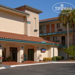 Photos Howard Johnson Inn and Suites Jacksonville