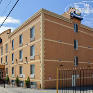 Photos Days Inn Jamaica-JFK Airport