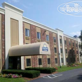 Фото Days Inn And Suites Plattsburgh