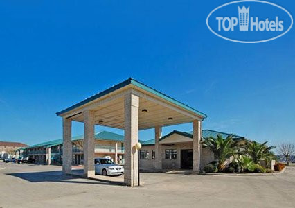 Фото Econo Lodge Inn & Suites Fiesta Park