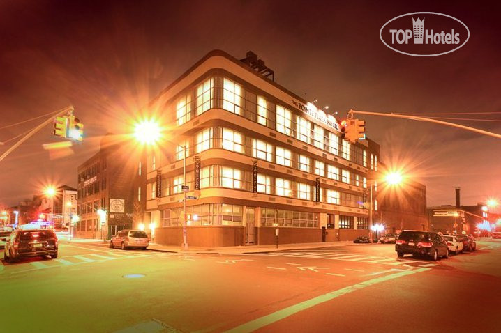 Фото Pointe Plaza