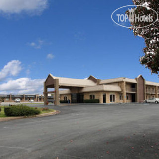 Фото Americas Best Value Inn Paris