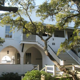 Фото The Pelican Inn