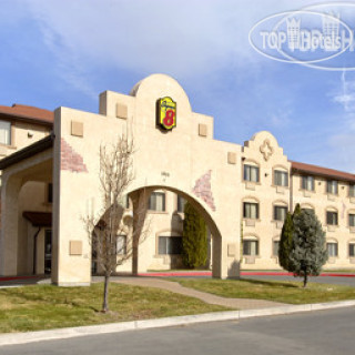 Photos Super 8 Sparks/Reno Area