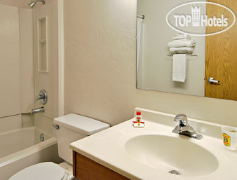 New photos from tourists Super 8 Ketchikan 2*