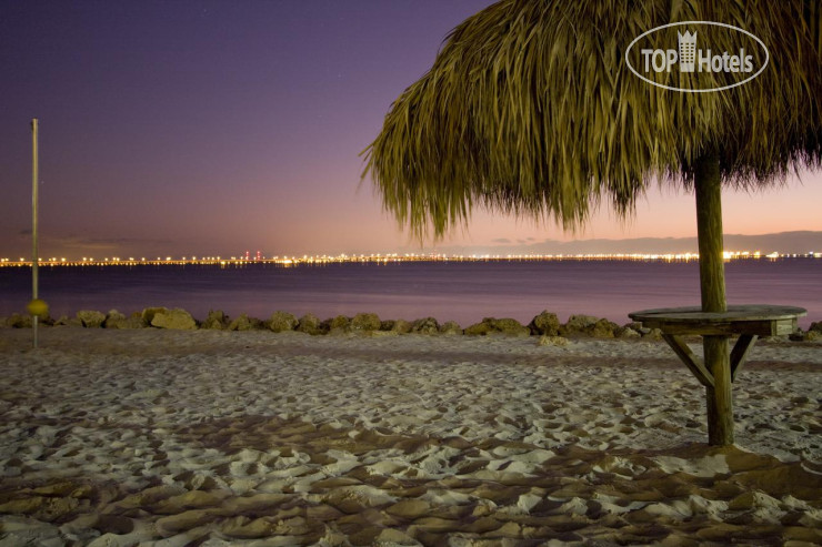 New photos from tourists Sailport Waterfront Suites 3*