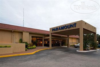 Hotelier's photos Paramount Plaza Hotel & Suites 3*