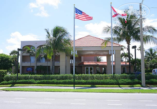 Hotelier's photos Fairfield Inn & Suites Palm Beach 2*