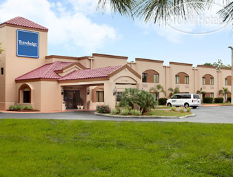 Hotelier's photos Travelodge Fort Myers Airport 2*
