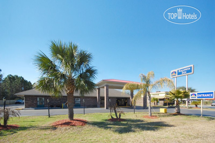 Hotelier's photos Best Western Baldwin Inn 2*