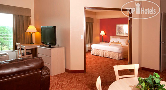 New photos from tourists AmericInn Saratosa 3*