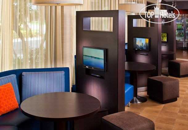 Новые добавленные фото туристов Courtyard Melbourne West 3*