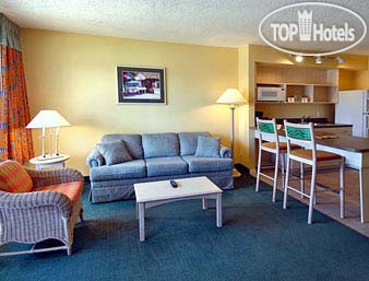 New photos from tourists Days Inn Key West 3*