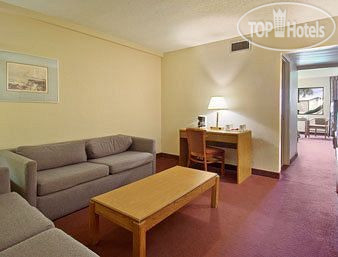 New photos from tourists Ramada Kennedy Space Center 2*