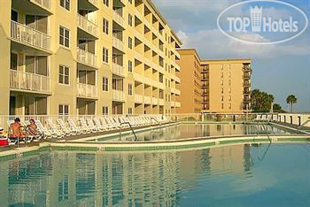 Hotelier's photos ResortQuest Rentals at Waters Edge Condominiums 3*