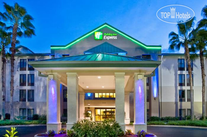 Hotelier's photos Holiday Inn Express Tampa Brandon 2*