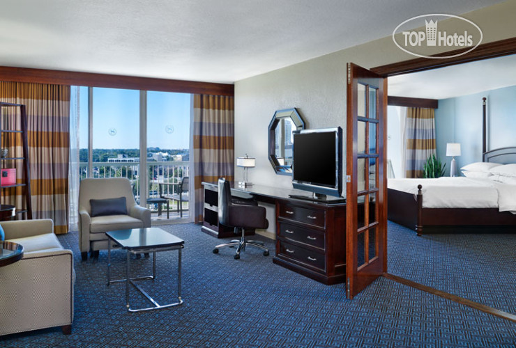 New photos from tourists Sheraton Tampa Riverwalk 3*