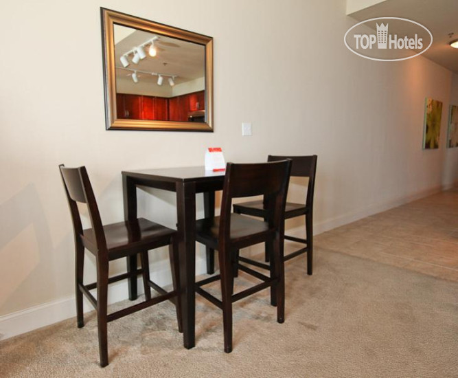 Hotel photo Laketown Wharf 3*