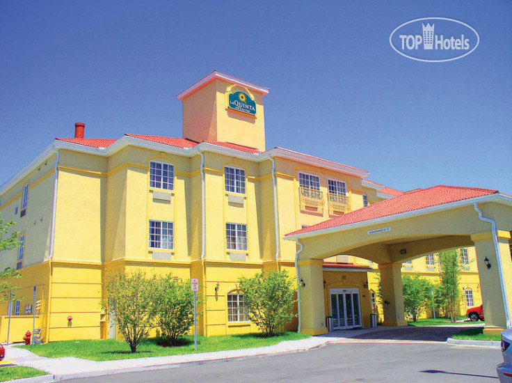 Hotelier's photos La Quinta Inn & Suites St. Augustine 2*