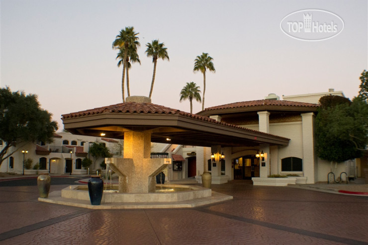 Hotelier's photos Scottsdale Camelback Resort 3*