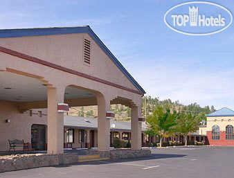 Hotelier's photos Super 8 Conference Center NAU Downtown 2*