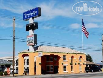 Hotelier's photos Travelodge Kingman 2*