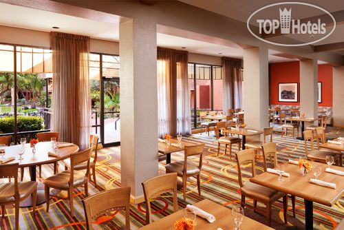 Новые добавленные фото туристов Holiday Inn Hotel & Suites Phoenix Airport North 3*