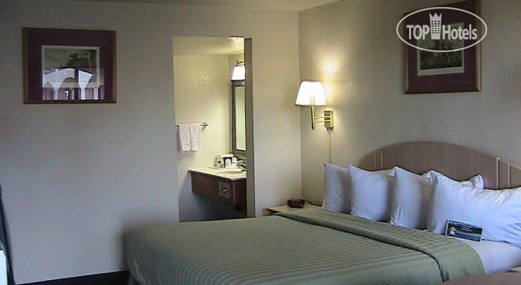 New photos from tourists Travelodge Holbrook 2*