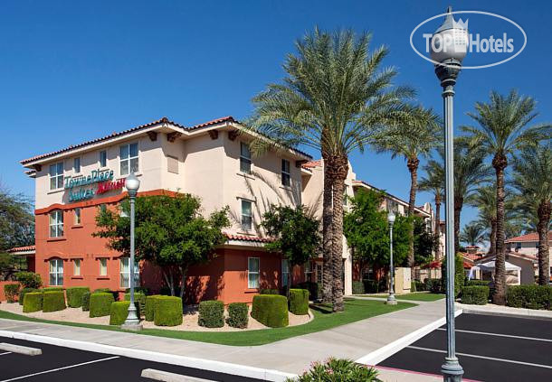 Hotelier's photos TownePlace Suites Scottsdale 2*