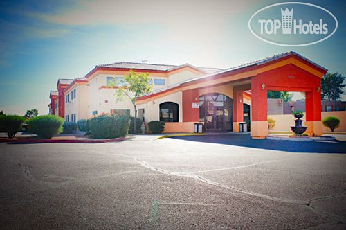 Hotelier's photos Budget Inn Phoenix 2*