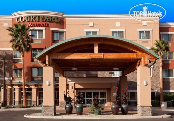 Hotelier's photos Courtyard by Marriott Phoenix West Avondale 3*