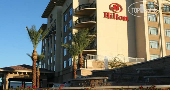 Hotelier's photos Hilton Phoenix Chandler 3*