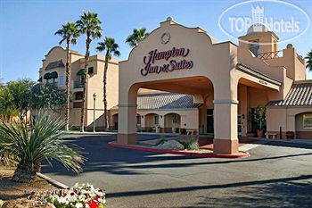 Hotelier's photos Hampton Inn & Suites Phoenix Scottsdale 3*