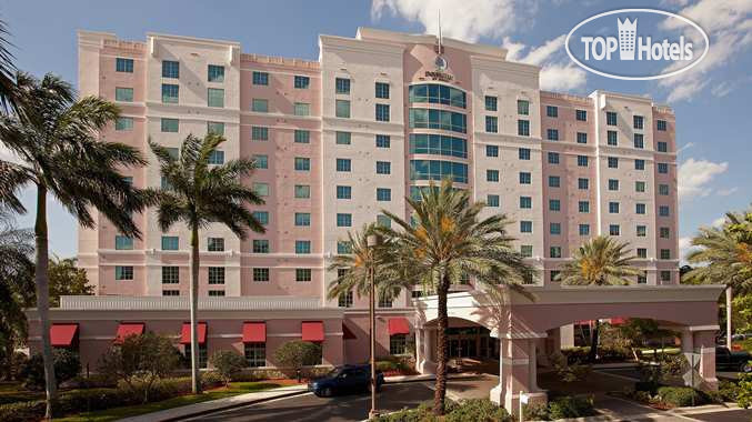 Фото DoubleTree by Hilton Sunrise Sawgrass Mills