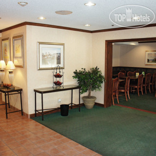Фото La Quinta Inn & Suites Atlanta Roswell