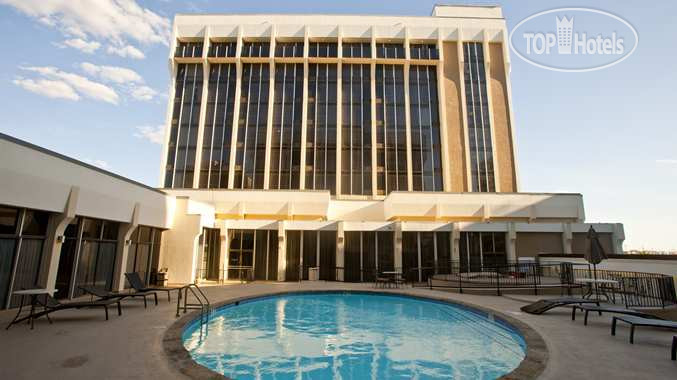 Фото DoubleTree by Hilton Hotel Midland Plaza