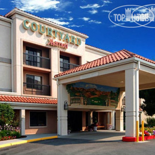 Фото Courtyard Livermore