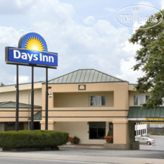 Фото Days Inn Attleboro