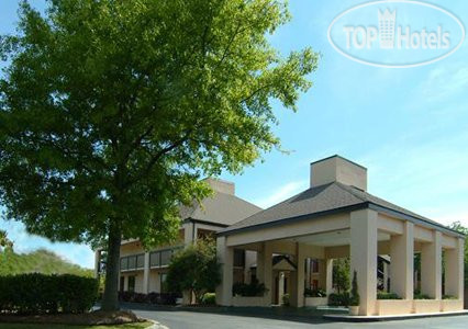 Фото Quality Inn Coliseum