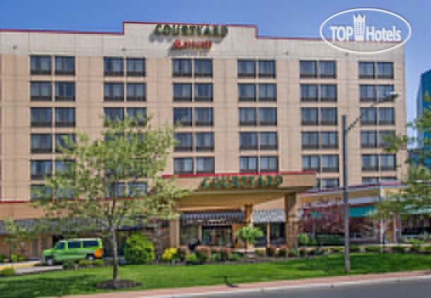 Фото Courtyard Secaucus Meadowlands