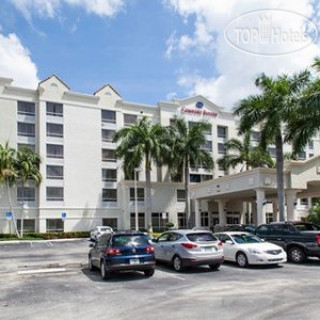 Фото Comfort Suites