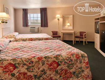 New photos from tourists Days Inn Portland Airport 2*