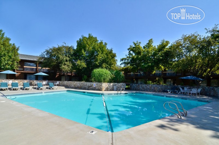 New photos from tourists Best Western Sunridge Inn 3*