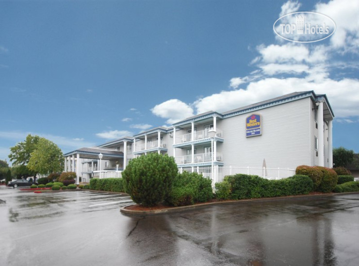 Hotelier's photos Best Western Grand Manor Inn & Suites 2*