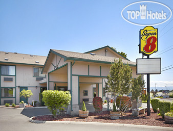 New photos from tourists Super 8 LaGrande 2*